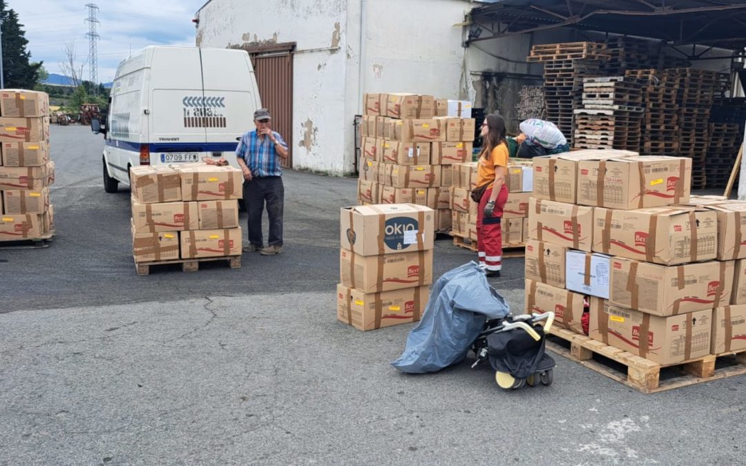 DONACIÓN DEL GRUPO DE APOYO A AYUDA CONTENEDORES DE ALSASUA (7-6-2023)