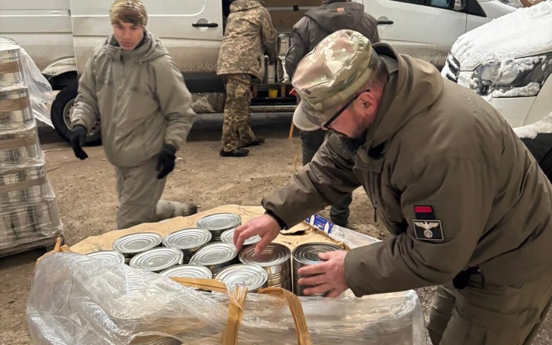 LLEGADA DE CAMIÓN TRÁILER A Ivano-Frankivsk (UCRANIA) (2O-02-2026)