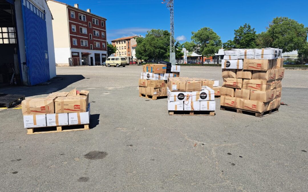 DONACIÓN DEL GRUPO DE APOYO A AYUDA CONTENEDORES DE ALSASUA (03-06-2026)